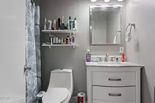 661 Oakwood Dr, Sparks, NV 89431 - Photo 14