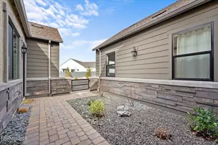 2982 Saddle Peak Dr, Reno, NV 89521 - Photo 20