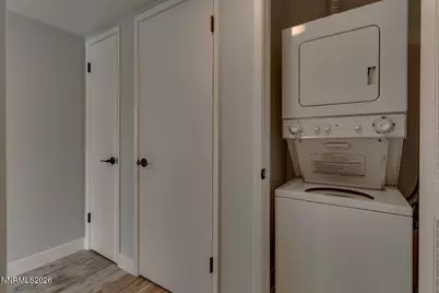 2507 Sycamore Glen Drive #APT 5, Sparks, NV 89434 - Photo 12