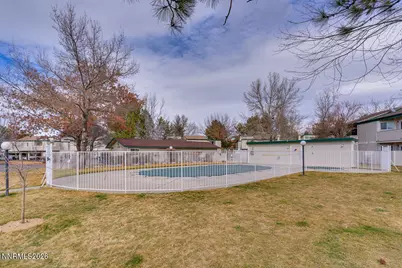 2507 Sycamore Glen Drive #APT 5, Sparks, NV 89434 - Photo 18