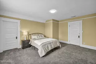 35 W 8th St, Reno, NV 89503 - Photo 24