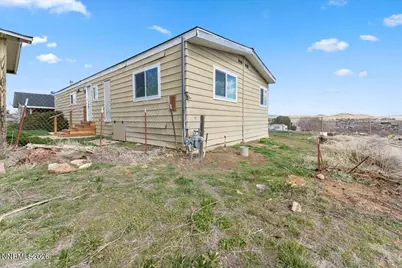 384 Loster Way, Sun Valley, NV 89433 - Photo 30