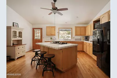 214 Highland Drive, Stateline, NV 89449 - Photo 2