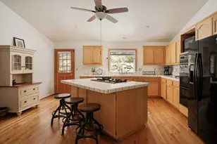 214 Highland Dr, Stateline, NV 89449 - Photo 2