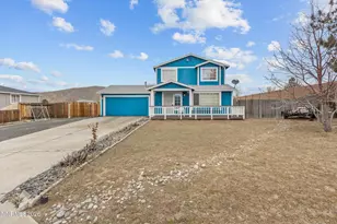 17115 Garnet Dr, Cold Springs, NV 89508 - Photo 2