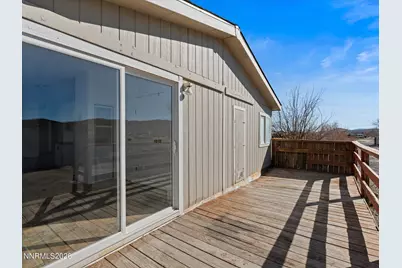 1640 W Fir Avenue, Silver Springs, NV 89429 - Photo 36