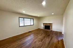 4505 Almond Dr, Reno, NV 89502 - Photo 4