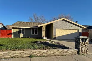 4730 Spring Dr, Reno, NV 89502 - Photo 1