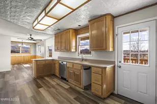 3722 Lyla Ln, Carson City, NV 89705 - Photo 28