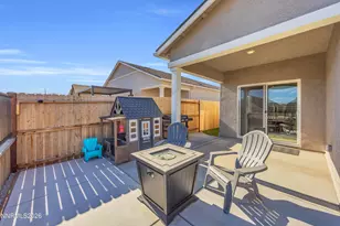 7558 Grassy Plns Dr, Reno, NV 89506 - Photo 28