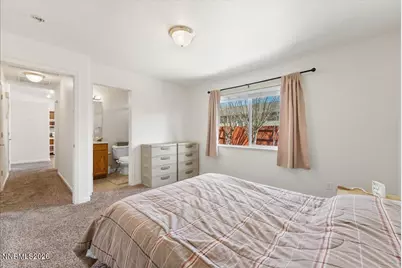 17745 Honey Locust Court, Reno, NV 89508 - Photo 8