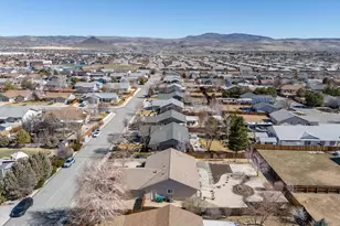 1430 Talon Dr, Sparks, NV 89441 - Photo 32