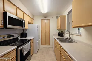6850 Sharlands Ave, Reno, NV 89523 - Photo 18