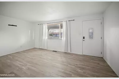 150 McCart Street, Fernley, NV 89408 - Photo 4
