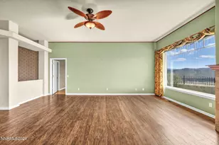 1027 Sunburst Dr, Carson City, NV 89705 - Photo 10