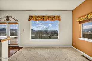 1027 Sunburst Dr, Carson City, NV 89705 - Photo 14