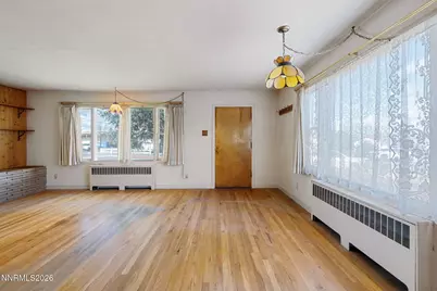 755 Balzar Circle, Reno, NV 89502 - Photo 2