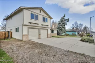 2965 Santa Ana Dr, Reno, NV 89502 - Photo 2