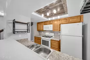 1045 Adrian Way, Sparks, NV 89431 - Photo 4