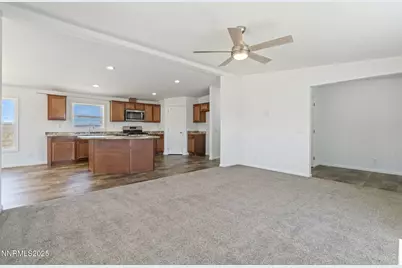 8260 Sycamore Street, Silver Springs, NV 89429 - Photo 20