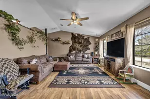 55 Buckboard Cir, Reno, NV 89508 - Photo 6