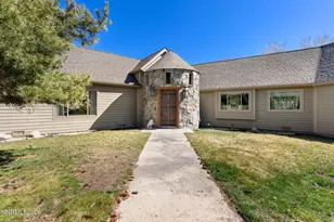 220 Limousin Ct, Genoa, NV 89411 - Photo 8