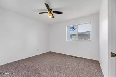 2264 Fernwood Court, Sparks, NV 89434 - Photo 16