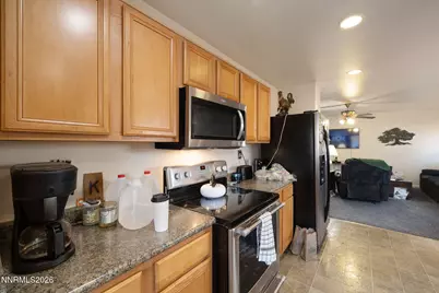 8925 Silverkist Drive, Reno, NV 89506 - Photo 16