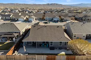 546 Country Hollow Dr, Fernley, NV 89408 - Photo 42