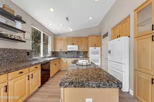 2960 Sage Ridge Dr, Reno, NV 89509 - Photo 18