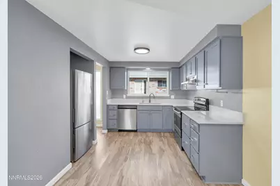 1325 N Green Court, Carson City, NV 89701 - Photo 6