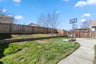 10025 Hampton Park Dr, Reno, NV 89521 - Photo 4