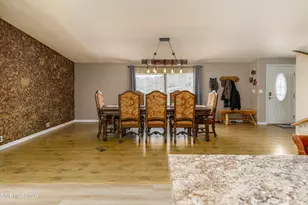 222 Julie Way, Dayton, NV 89403 - Photo 6