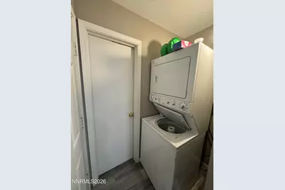 1536 Oxford Avenue, Sparks, NV 89431 - Photo 8