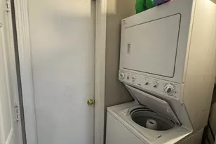 1536 Oxford Ave, Sparks, NV 89431 - Photo 8