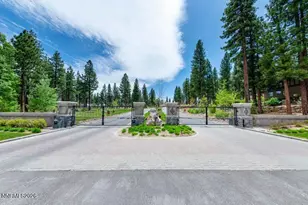 224 S Earlham Ct, Reno, NV 89511 - Photo 2