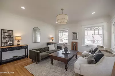 402 W Robinson Street, Carson City, NV 89703 - Photo 8