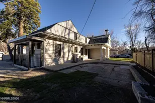 402 W Robinson St, Carson City, NV 89703 - Photo 46