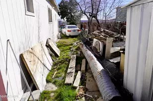 185 Kennedy Dr, Reno, NV 89506 - Photo 8