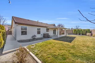 11385 Verazae Dr, Reno, NV 89521 - Photo 20