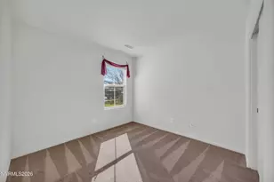 11385 Verazae Dr, Reno, NV 89521 - Photo 14