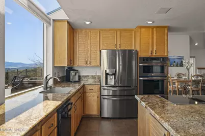 2664 Starr Meadows Loop, Reno, NV 89519 - Photo 16