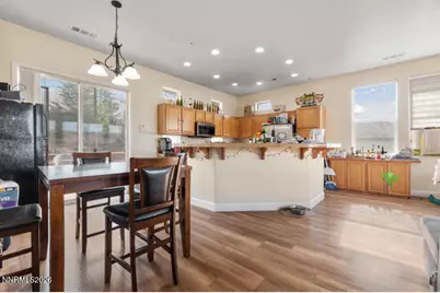 561 Tarn Way, Reno, NV 89503 - Photo 8
