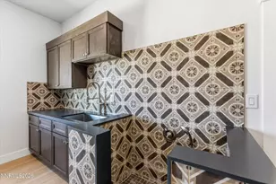 680 Rowe Pl, Sparks, NV 89441 - Photo 52