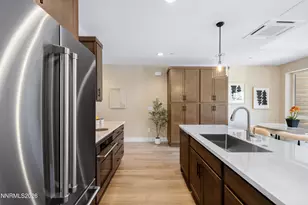 3812 Lakeside Dr, Reno, NV 89509 - Photo 8