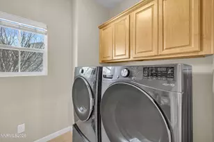 1180 Fairway Vista Ln, Sparks, NV 89436 - Photo 8