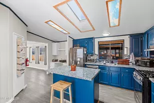 4075 Bobolink Cir, Reno, NV 89508 - Photo 2