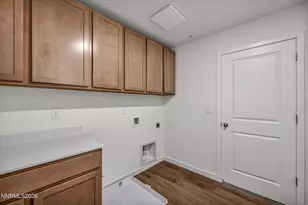 260 Green Ln, Dayton, NV 89403 - Photo 38