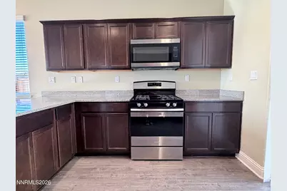 3690 Remington Park Drive, Reno, NV 89512 - Photo 8