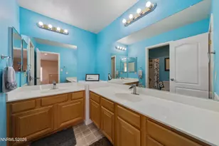 2375 Lincoln Meadows Dr, Reno, NV 89521 - Photo 16